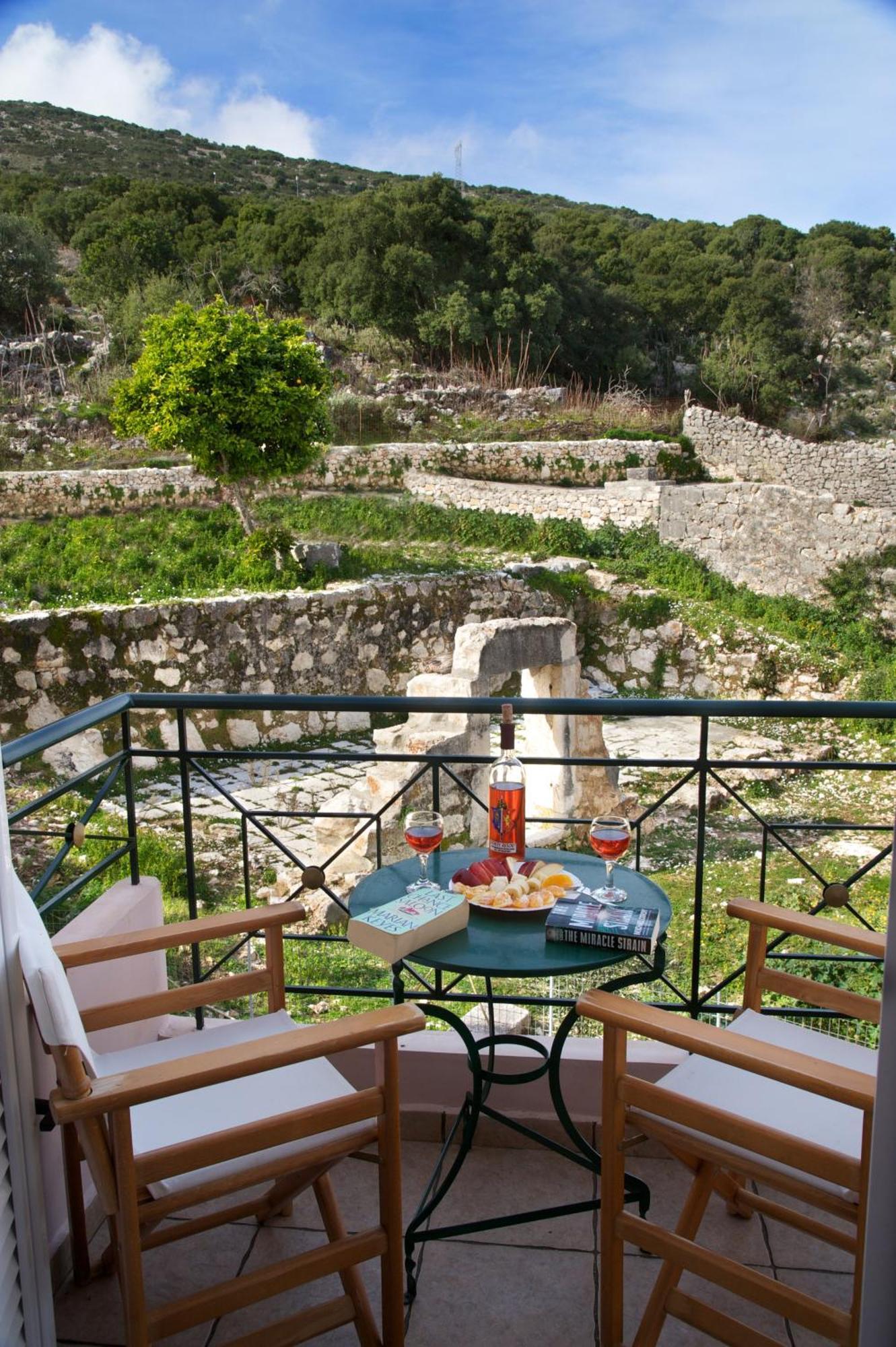 Dogis Retreat Apartment Agia Efimia ภายนอก รูปภาพ