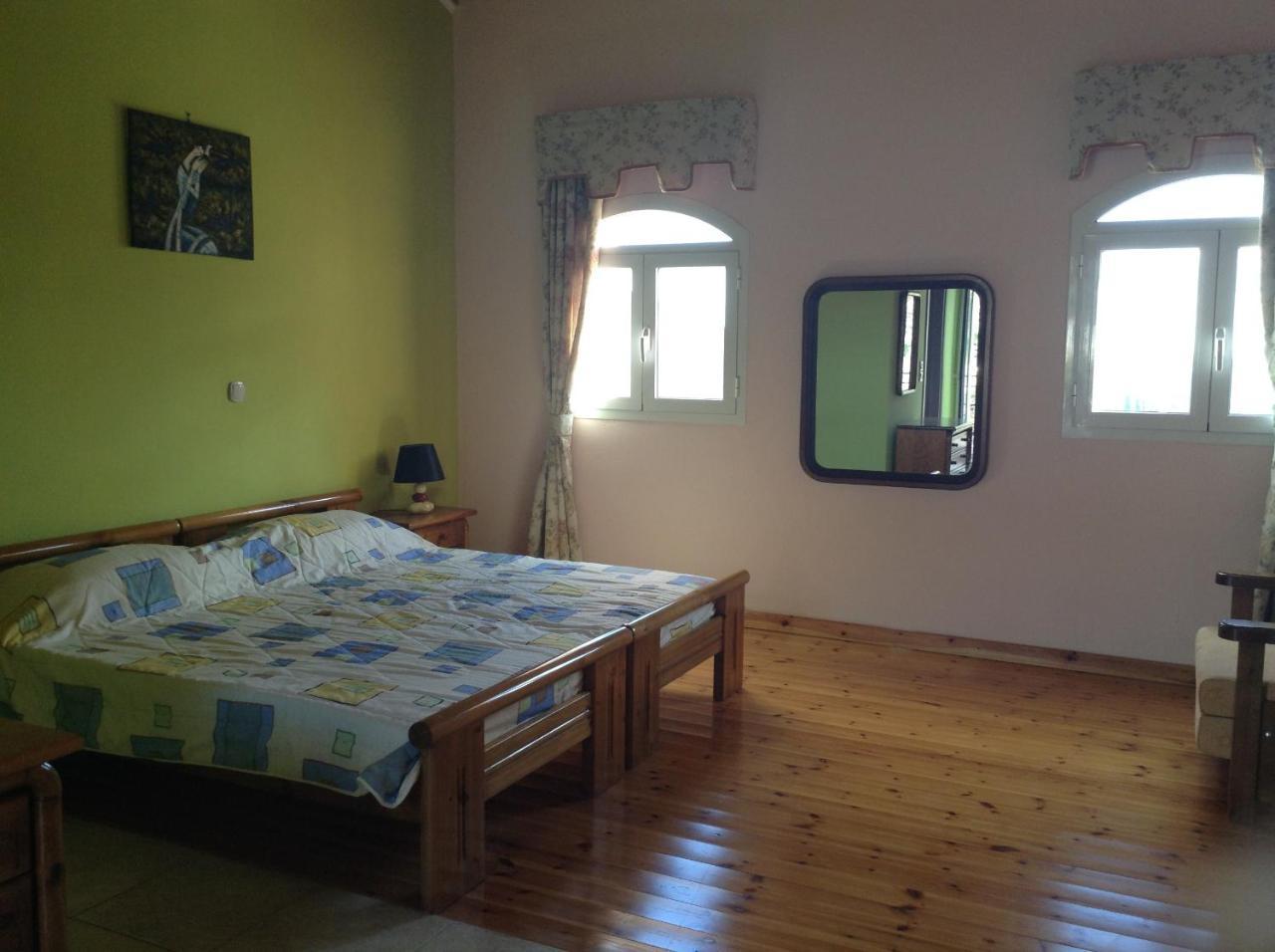 Dogis Retreat Apartment Agia Efimia ภายนอก รูปภาพ